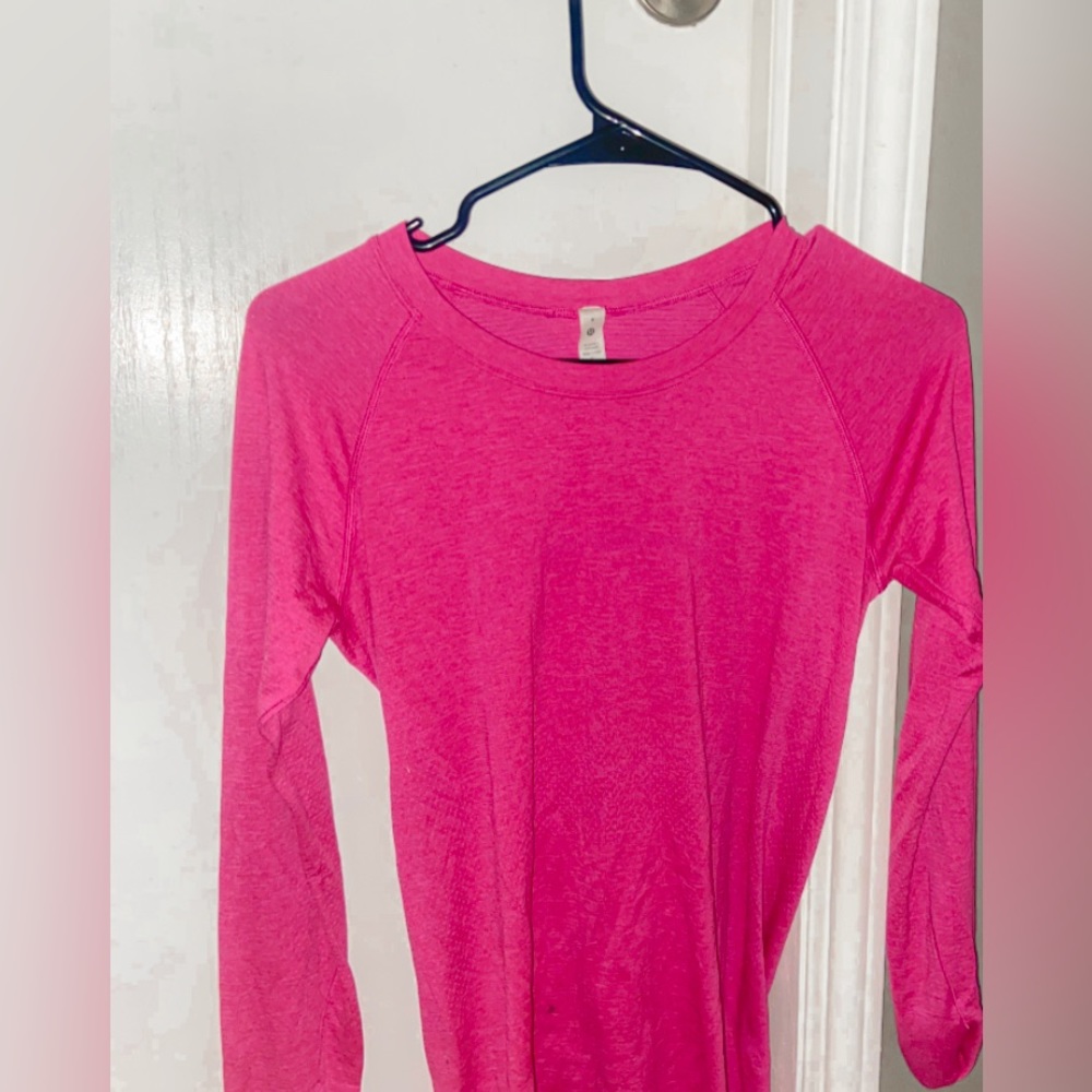 LULULEMON RARE POW PINK SWIFTLY TECH SHIRT, SIZE 8
